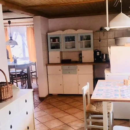 Lodge Samodzielny Dom Przy Lesie